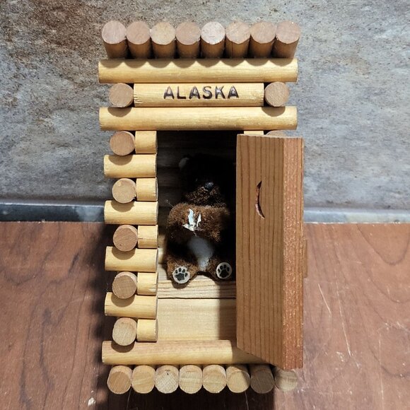 Mini Brown Bear Plush Inside Log Watch Tower Alaska Souvenir - Picture 1 of 12